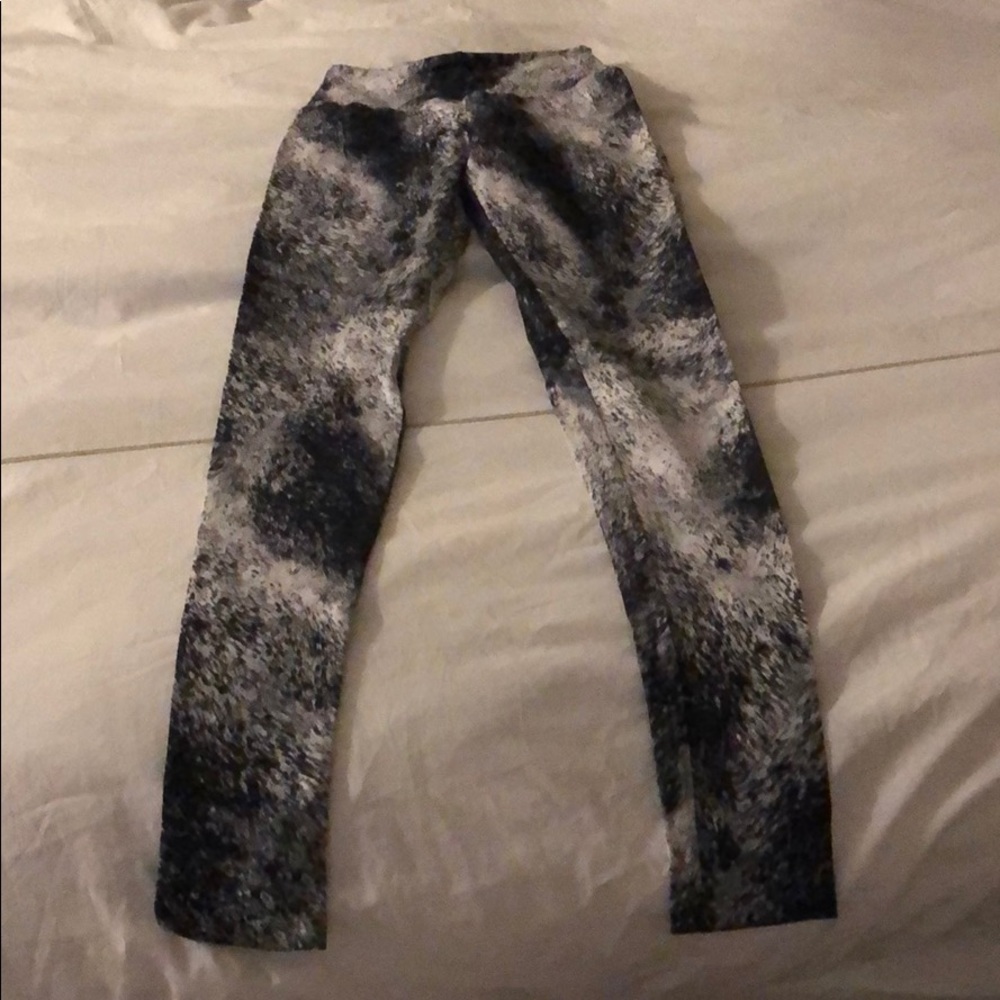 Bandier leggings - barely worn!